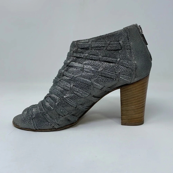 RON WHITE Sandals Silver Metal Ankle Strap Italy Size 38 - Picture 10 of 10